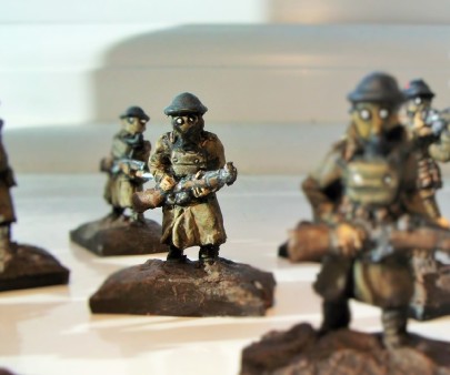Strelets British Infantry in Gasmasks.